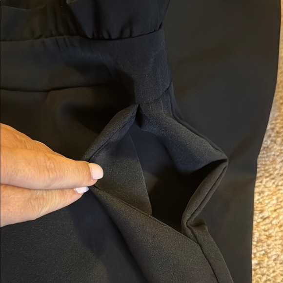 Elegant Black Women's Pants - Picture 5 of 9